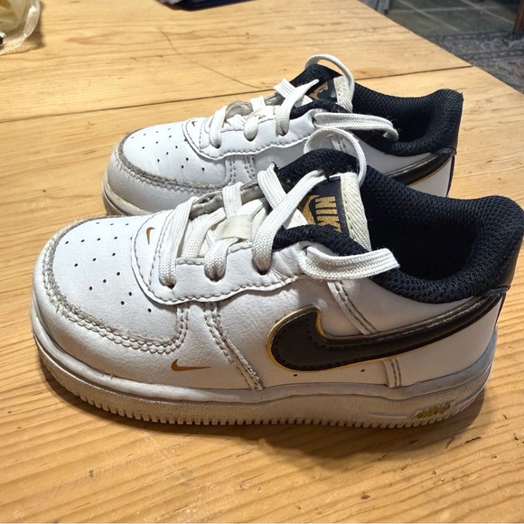 Nike Force 1 LV8 - Picture 2 of 7